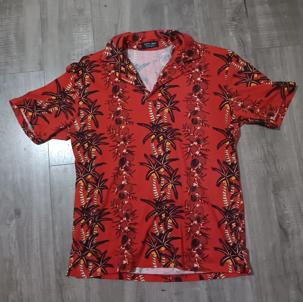 Hawaiian shirt - Picture 2 of 3
